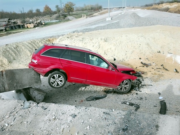 Дробњак: Надлежни органи ће утврдити одговорност за несрећу на неотвореном делу аутопута